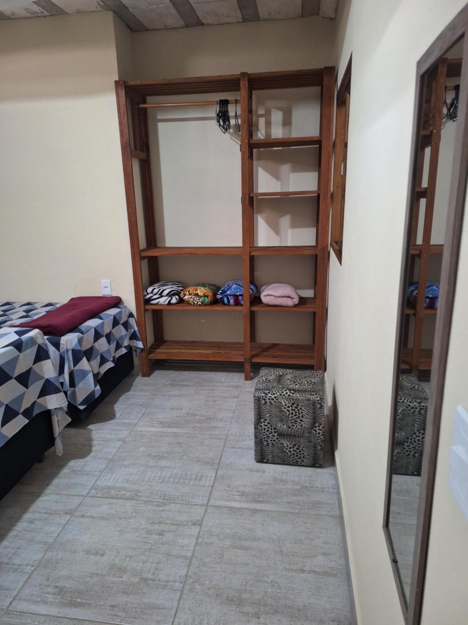 Casa Em *
